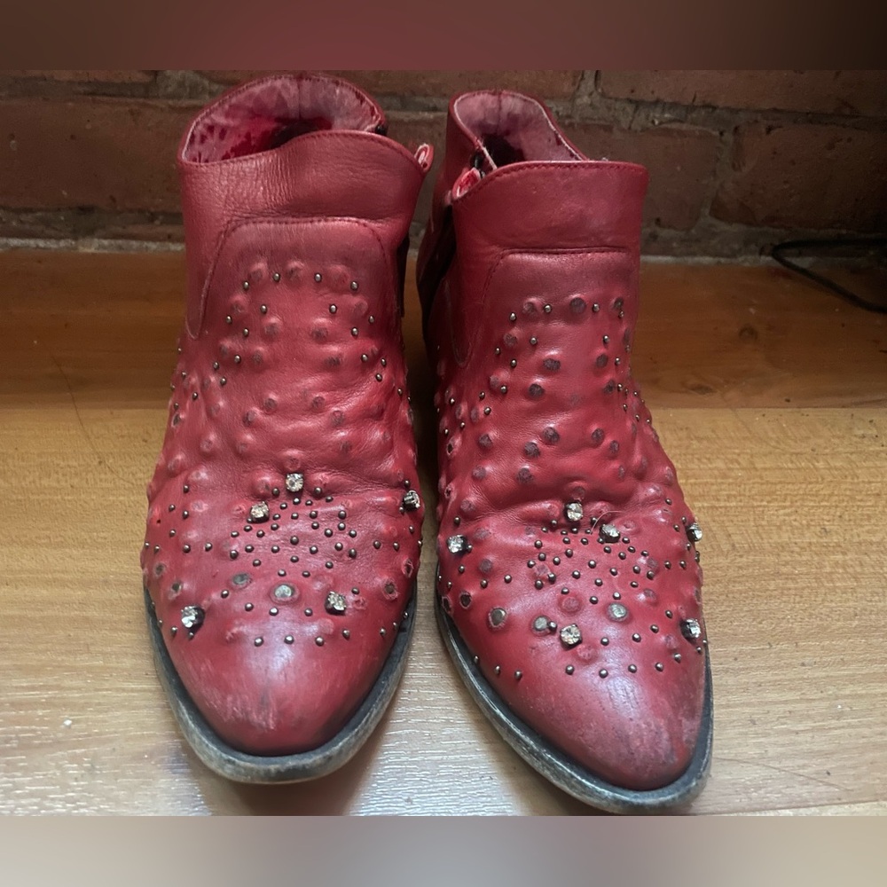 Zara Basic women’s booties sz 37